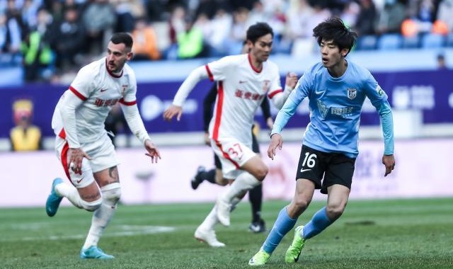 开云登录入口地址-【中超】朱鹏宇首球马莱莱破门 英博2比0战胜亚泰